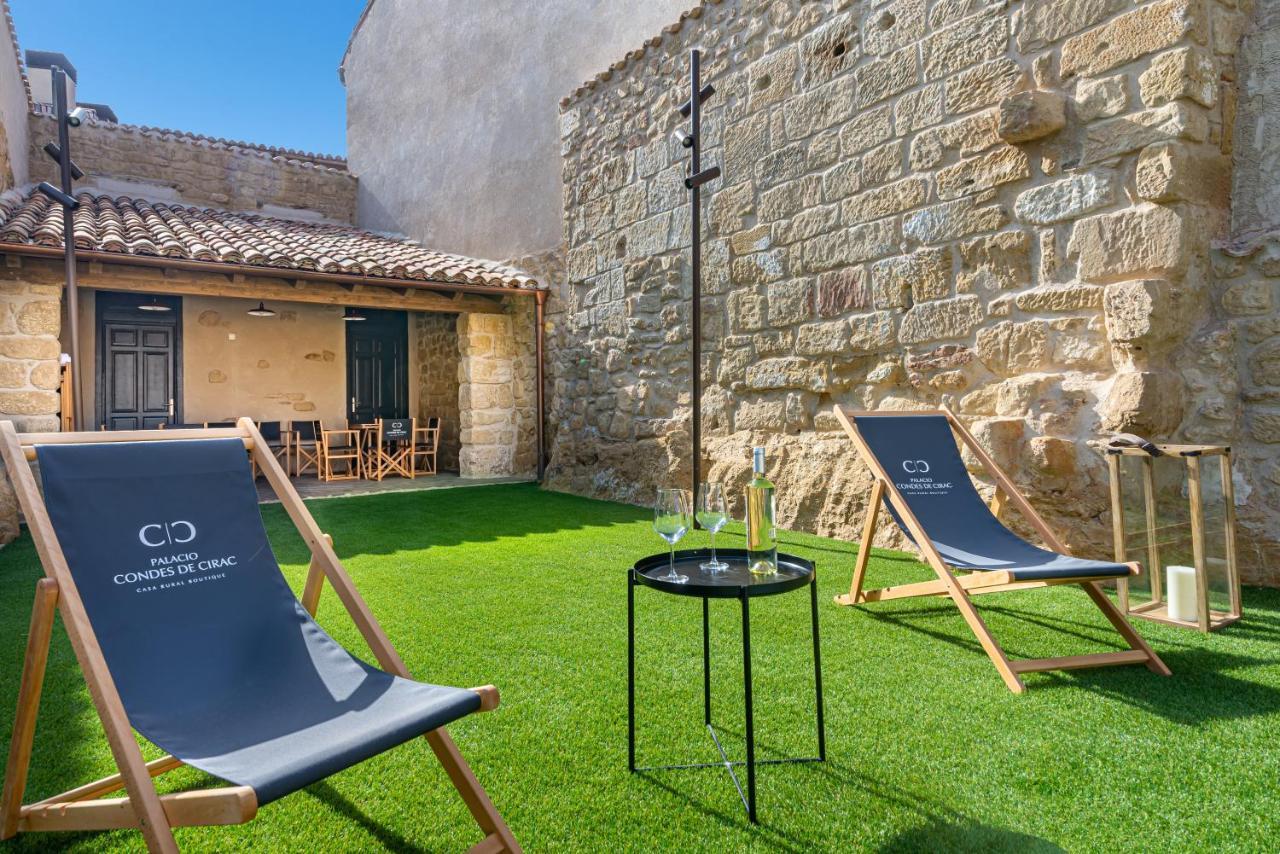Palacio Condes De Cirac Villalba de Rioja Esterno foto